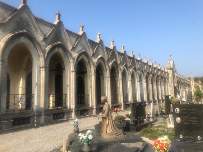 Cappelle gentilizie al cimitero di Desio, si complica il recupero