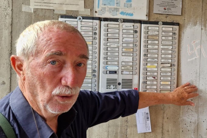 “Da quattro mesi non arriva la posta”. La denuncia di 140 famiglie arcoresi