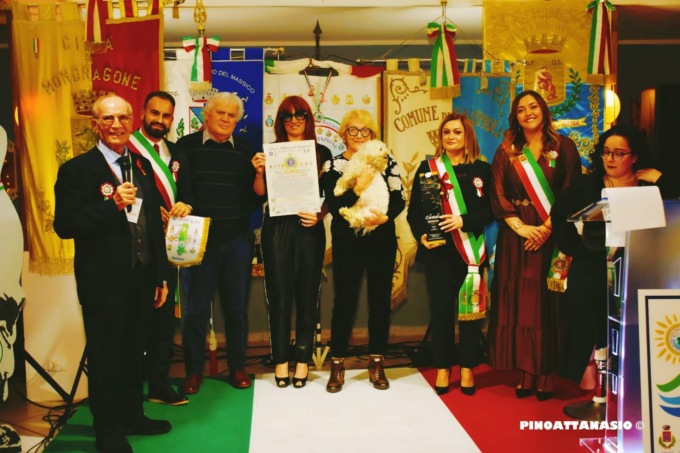 Cantante insignita del Premio “Eccellenza Istituzionale Gold”