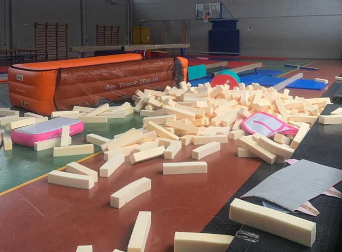 Nova Milanese: vandali nella palestra di via Fiume
