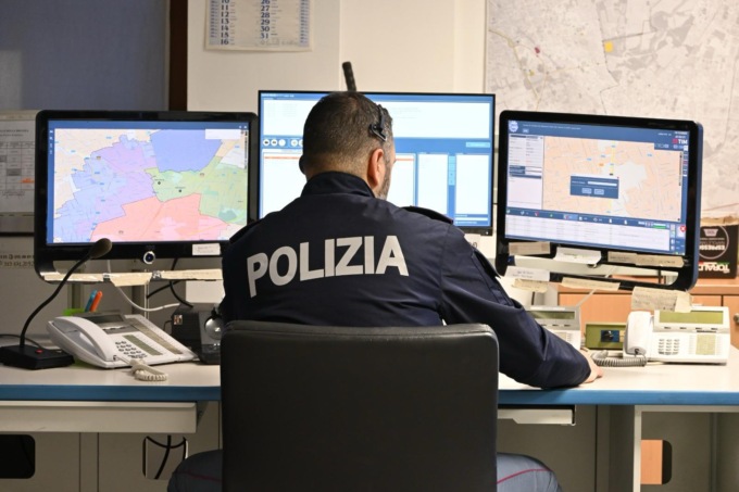 Nuovi tentativi di truffe agli anziani: la Polizia di Stato invita alla prudenza