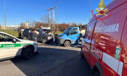 Incidente al solito incrocio tra Arcore e Usmate: feriti lievi