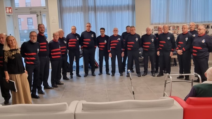 Concerto del Coro Cai alla Rsa di Limbiate