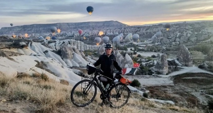Torna a casa dall’Australia… in bicicletta