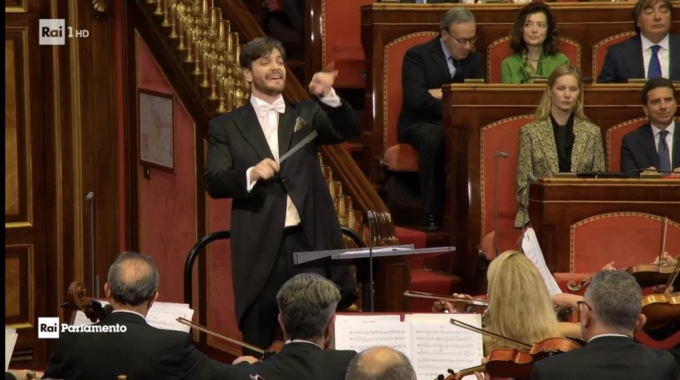 Il cesanese Michele Spotti ha diretto il Concerto di Natale in Senato