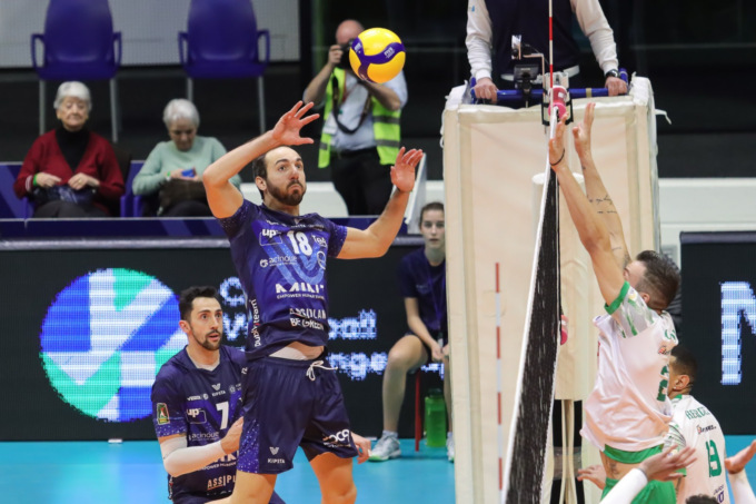 La MINT Vero Volley vince 3-0 contro il Panathinaikos Atene e accede ai quarti di finale