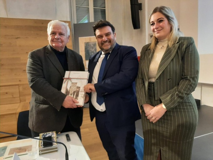 “Imago Italiae”, la geografia visiva della famiglia De Agostini: mostra a Desio