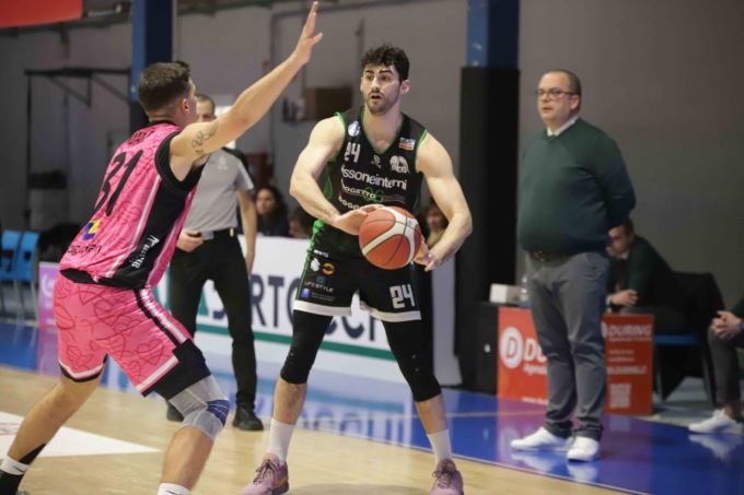 Brianza Casa Basket cede sul finale, Crema ha la meglio