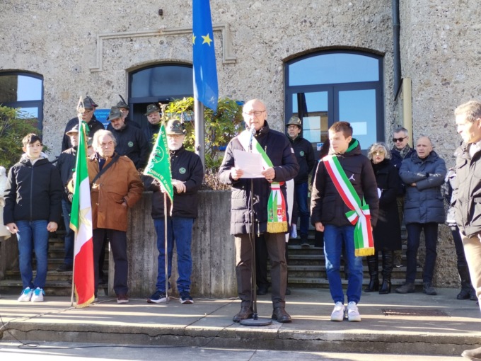 Cornate ricorda Battista Crippa con la posa della pietra d’inciampo in sua memoria