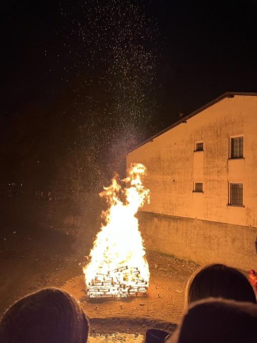 Vimercate celebra Sant’Antonio con il tradizionale falò e la sfilata medievale