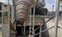 Via le barriere architettoniche dal sottopasso di via Cesare Battisti