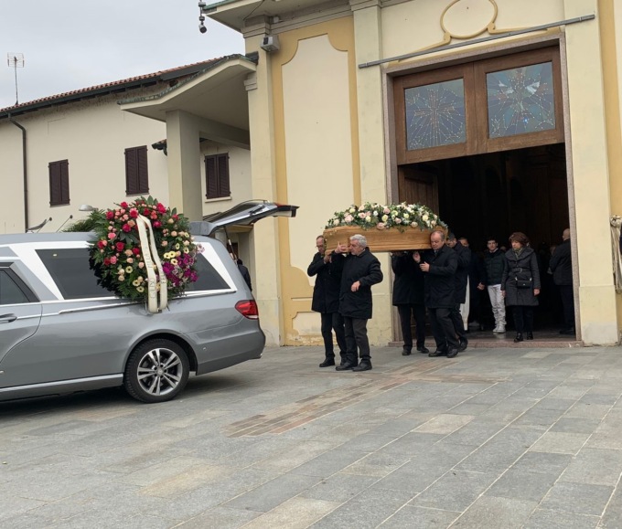 L’ultimo saluto a Beatrice Verpa, moglie di Valentino Giambelli