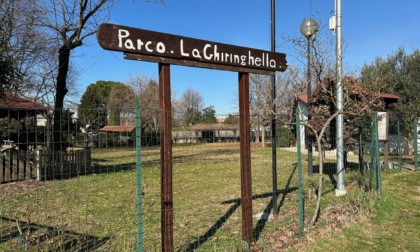 A Villasanta il bookcrossing si fa al parco