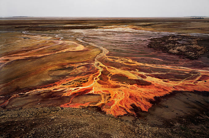 Le fotografie di Edward Burtynsky a Palazzo Arese Borromeo