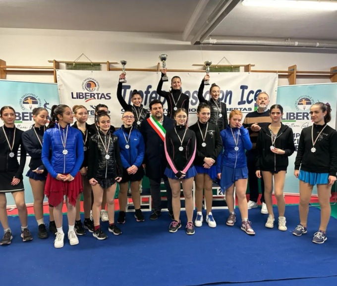 Domenica sul ghiaccio con lo Skate Up e il Trofeo “Desio On Ice”