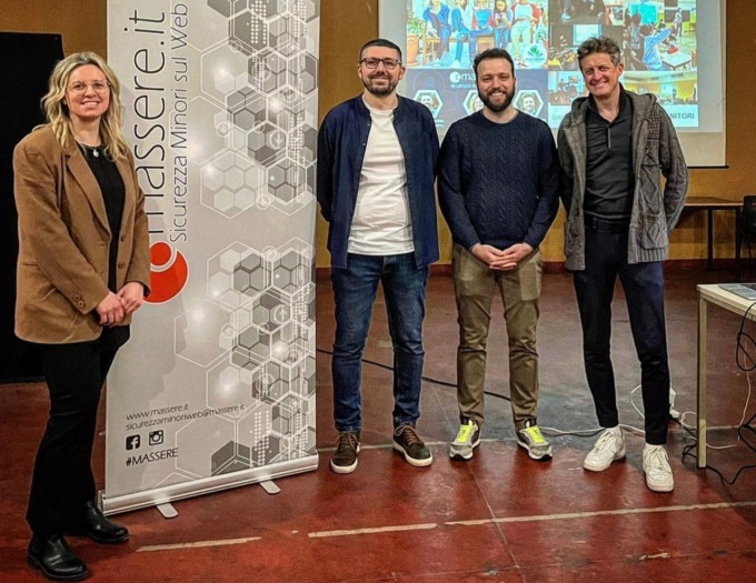 Il Progetto Massere – Sicurezza Minori sul web per una serata dedicata ai genitori