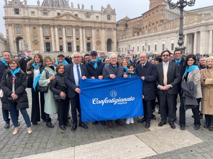 “L’artigianato valorizza l’ingegno e la creatività umana”. Il messaggio del Papa ai 7000 rappresentanti di Confartigianato