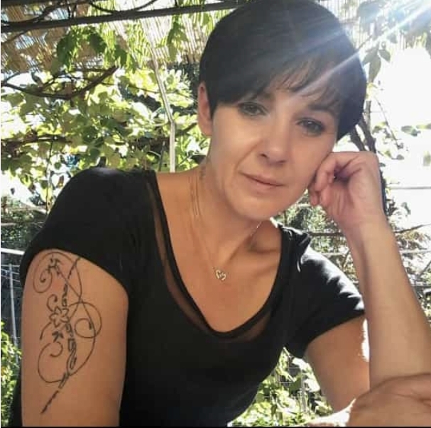 L’addio a Monica, mamma combattiva e generosa
