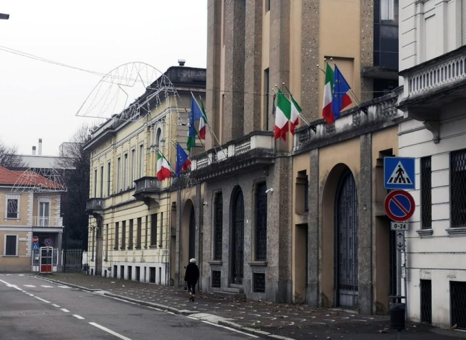 Comune e Administra si separano