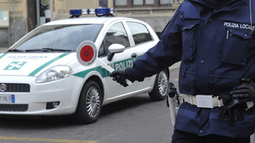 Vigili più tecnologici, una app per multare