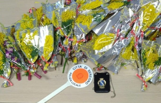 Festa della donna con denunce e mimose sequestrate
