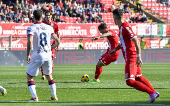 Monza – Cagliari in diretta dall’U-Power Stadium: Maldini (ancora lui!) regala ai biancorossi tre punti che riaccendono il sogno europeo