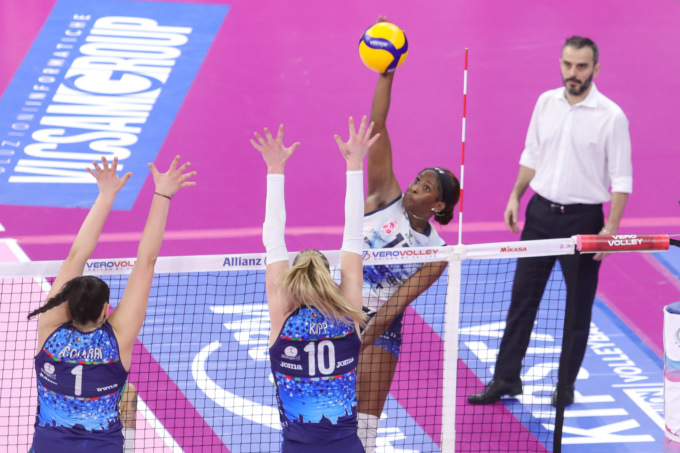 Il Vero Volley Milano batte Firenze e insegue il secondo posto