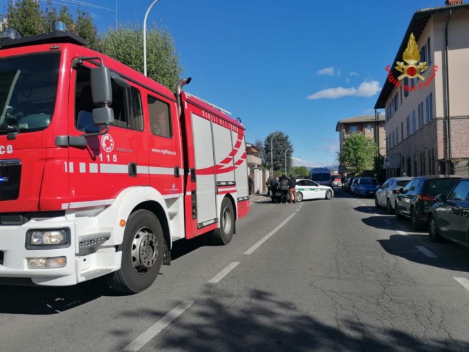 Scontro tra due auto, un ferito