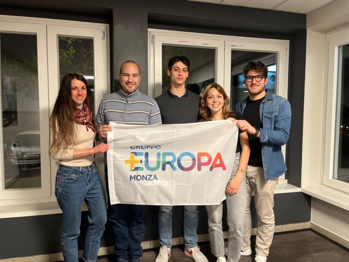 Più Europa punta sui giovani: un direttivo da… under 30!