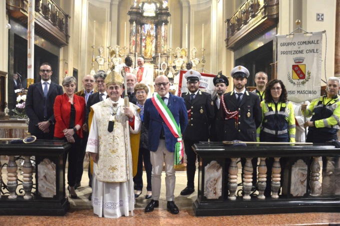 Iniziata la visita pastorale di Delpini: ha incontrato le comunità di Nova e Bovisio