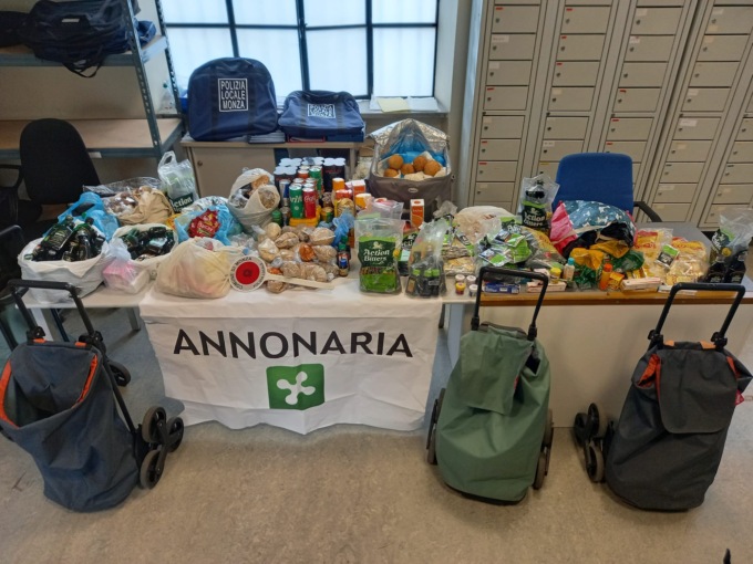 Contrasto al commercio abusivo: sanzioni, sequestri e anche un arresto in centro a Monza