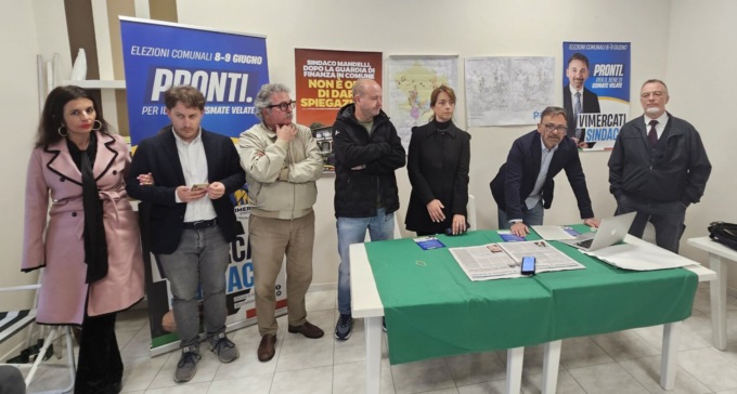 Usmate Velate, il centrodestra non fa sconti dopo il caso degli arresti: “Solidarietà al sindaco? Respinta”