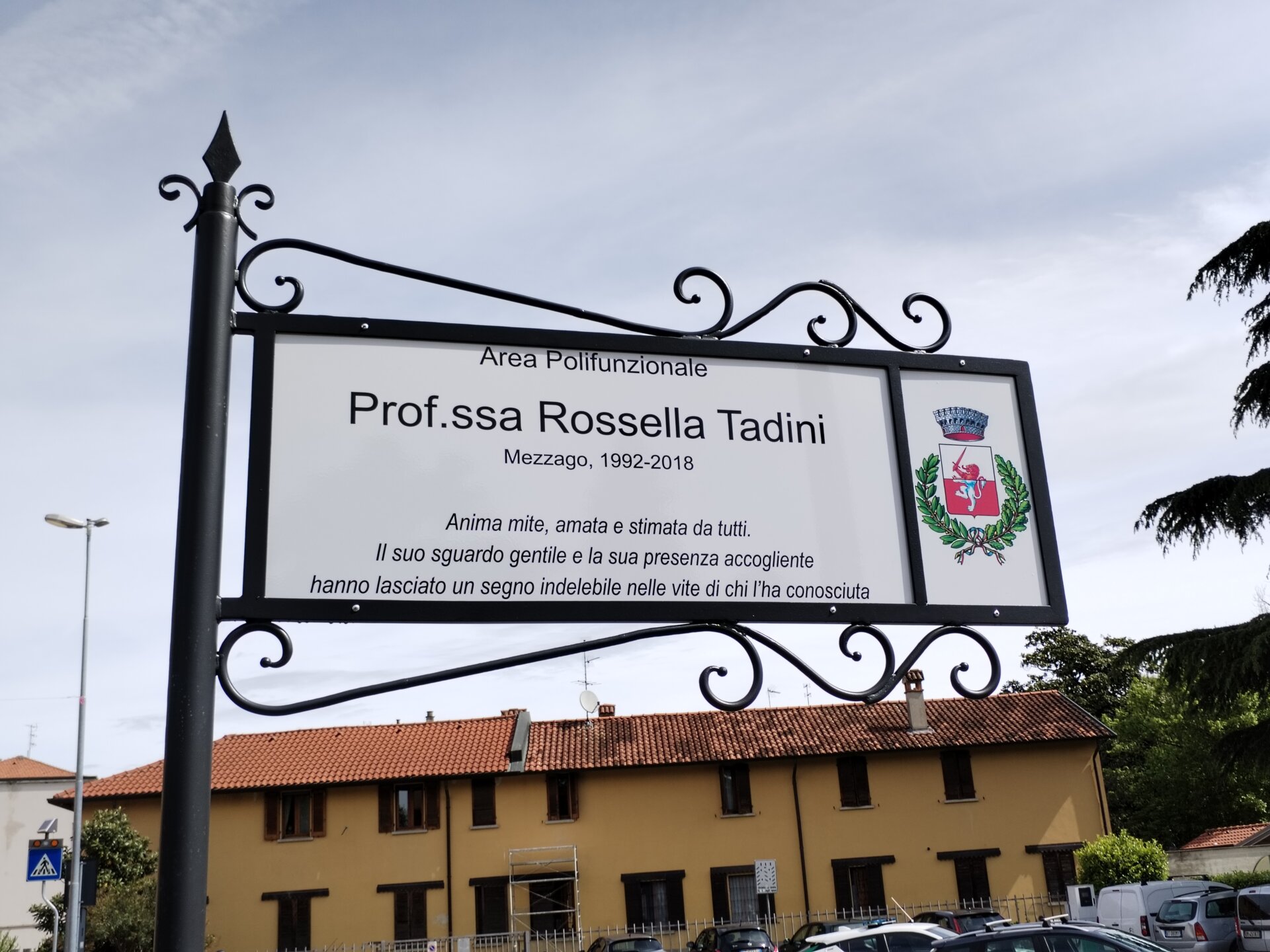 Mezzago Intitolazione spazio polifunzionale scuola a Rossella Tadini