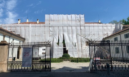 Villa Sottocasa: Berlusconi paga anche il restauro della facciata nobile