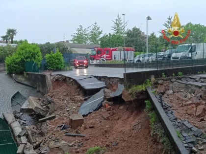 Maltempo: a Bernareggio cede un muro, tre famiglie evacuate; a Usmate esonda la Molgoretta
