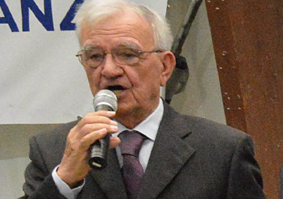 Bufera al Centro anziani, contestata la gestione
