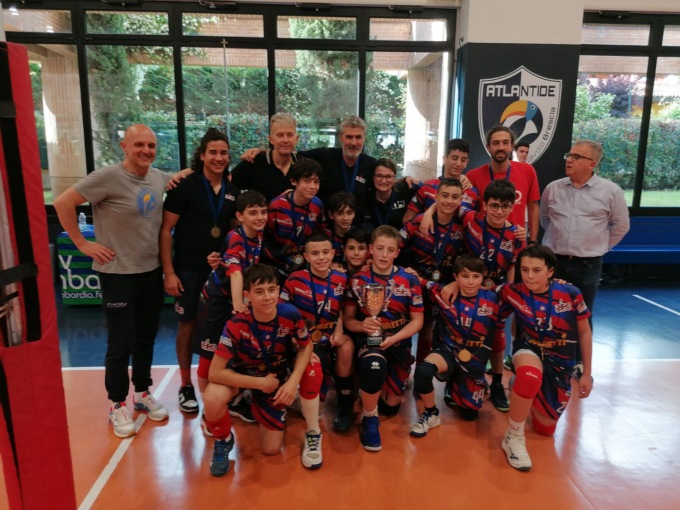 Finali regionali Under 13 di pallavolo, il trionfo di Zeroquattro Volley Limbiate