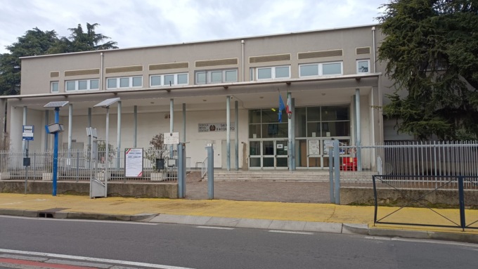 Sul tetto della D’Acquisto un impianto fotovoltaico