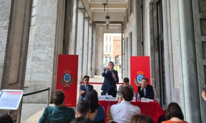 Restauro del palazzo comunale: partono i lavori sul porticato di Piazza Carducci