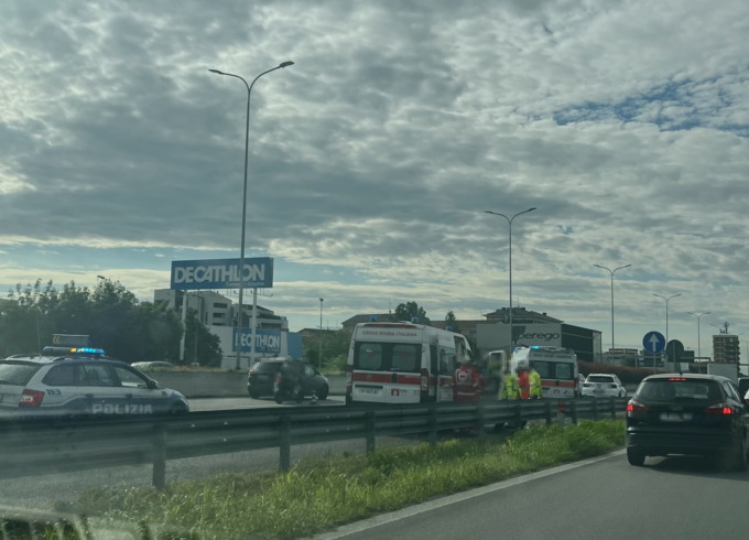 Incidente in Valassina, due persone in ospedale