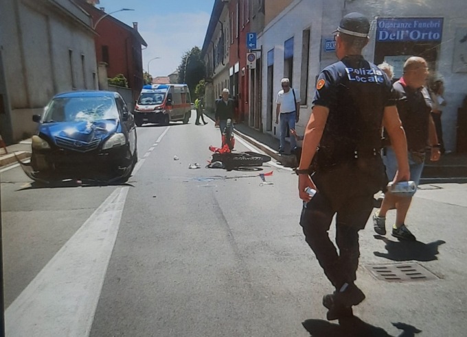 Il motociclista ferito non è in pericolo di vita