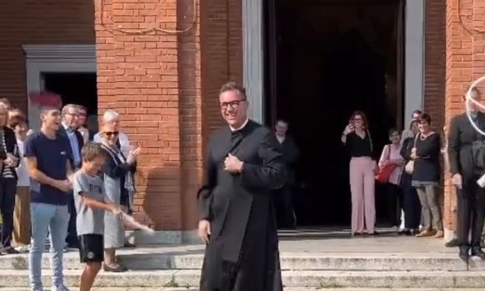Paina si prepara a festeggiare   don Michele