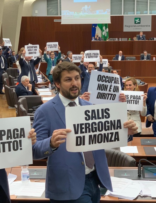 Salis, chiesto il pignoramento dello stipendio