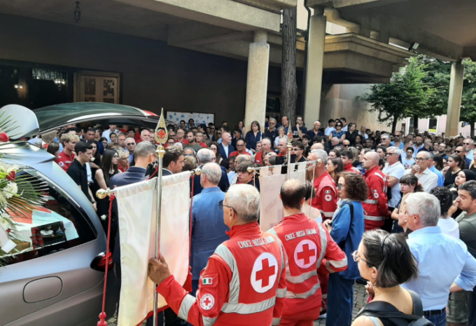 “Eri un’anima speciale”: l’ultimo saluto a Fabio Castelli