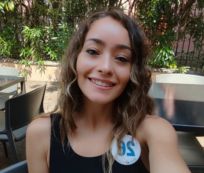 La bella ginnasta di Meda in corsa per la corona di Miss Italia
