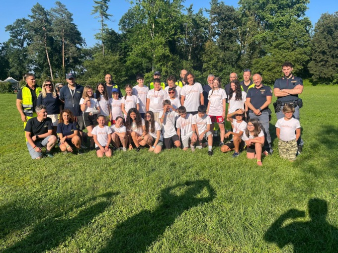 La Polizia di Stato incontra i giovani del campo scuola