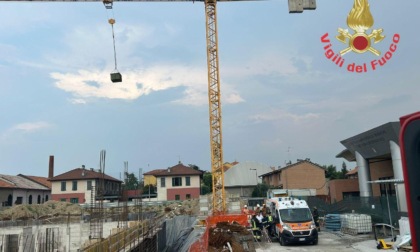 Infortunio nel cantiere della nuova scuola di Bovisio