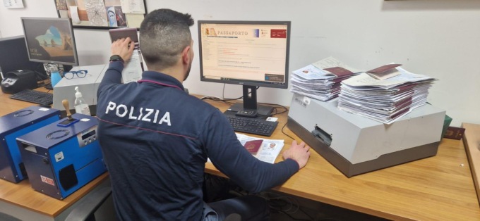 Novità in Questura a Monza per la richiesta e il rilascio del passaporto