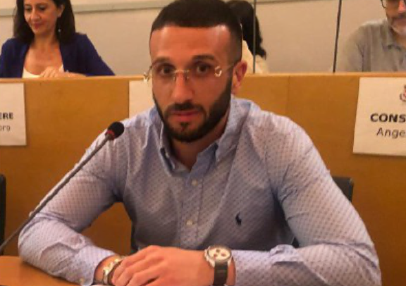 Samuel Costanza (FI) non si dichiarerà indipendente