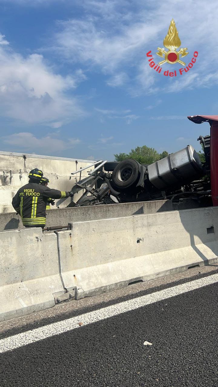 autostrada a4 incidente